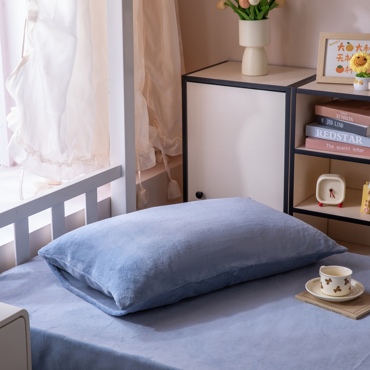 91家纺网 家纺一手货源 找家纺 凌云 2025新款A类230克加厚牛奶绒学生宿舍三件套床笠款床单款 星海蓝-绒