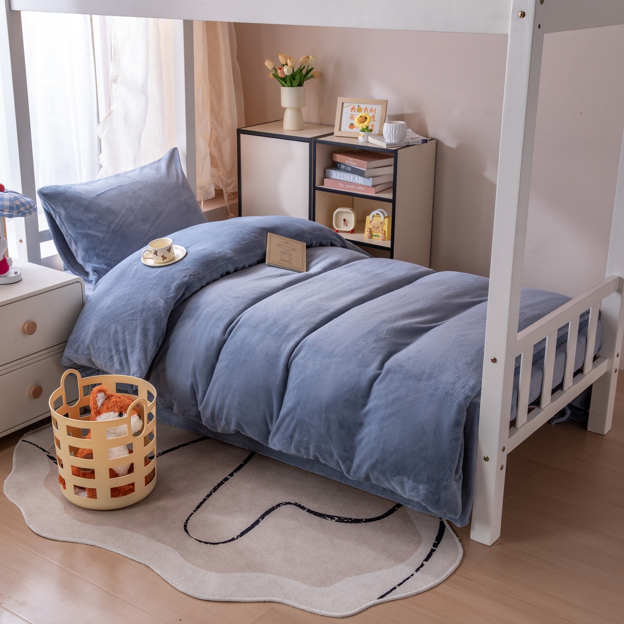 91家纺网 家纺一手货源 找家纺 凌云 2025新款A类230克加厚牛奶绒学生宿舍三件套床笠款床单款 星海蓝-绒