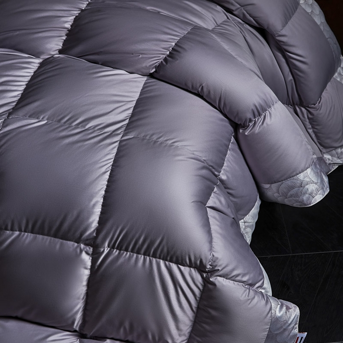 91家纺网 家纺一手货源 找家纺 暖羽屋羽绒馆 2025新款罗玛莱赛尔 鹅绒丝被芯 白鹅绒被子 羽毛被 冬被双人加厚春秋被2米 罗玛 紫