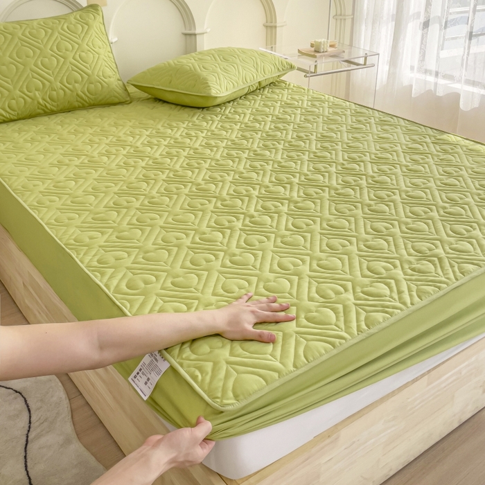 91家纺网 家纺一手货源 找家纺 （总）亨通家纺 2025新款A类爱心磨毛防水夹棉床笠