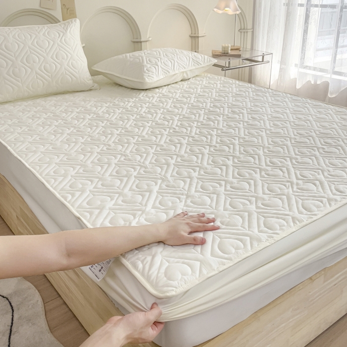 亨通家纺 2025新款A类爱心磨毛防水夹棉床笠 爱心-月光白