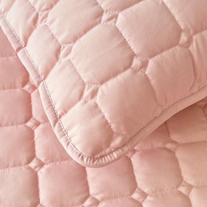 91家纺网 家纺一手货源 找家纺 亨通家纺 2025新款A类格子磨毛防水夹棉床笠 格子夹棉-粉色