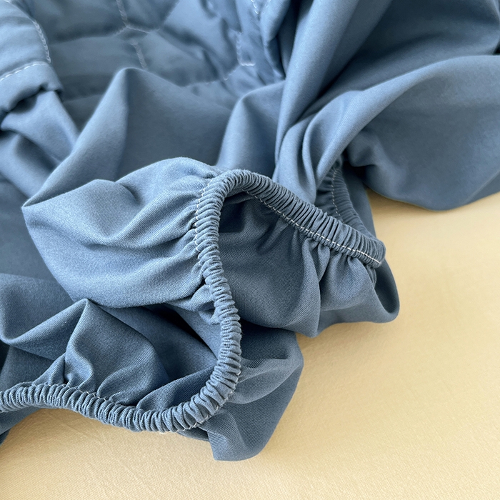 91家纺网 家纺一手货源 找家纺 亨通家纺 2025新款A类格子磨毛防水夹棉床笠 格子夹棉-蓝色