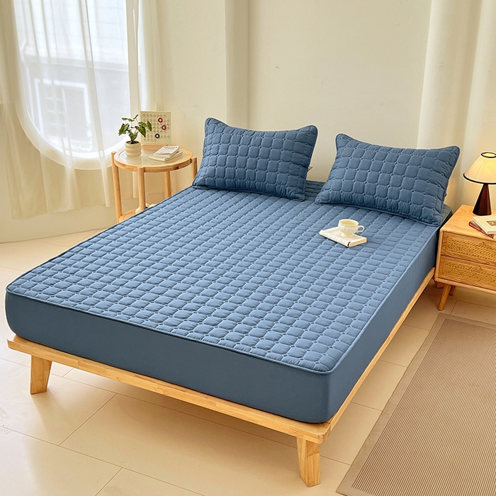 91家纺网 家纺一手货源 找家纺 亨通家纺 2025新款A类格子磨毛防水夹棉床笠 格子夹棉-蓝色