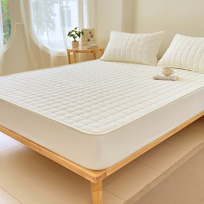 91家纺网 家纺一手货源 找家纺 亨通家纺 2025新款A类格子磨毛防水夹棉床笠 格子夹棉-米白