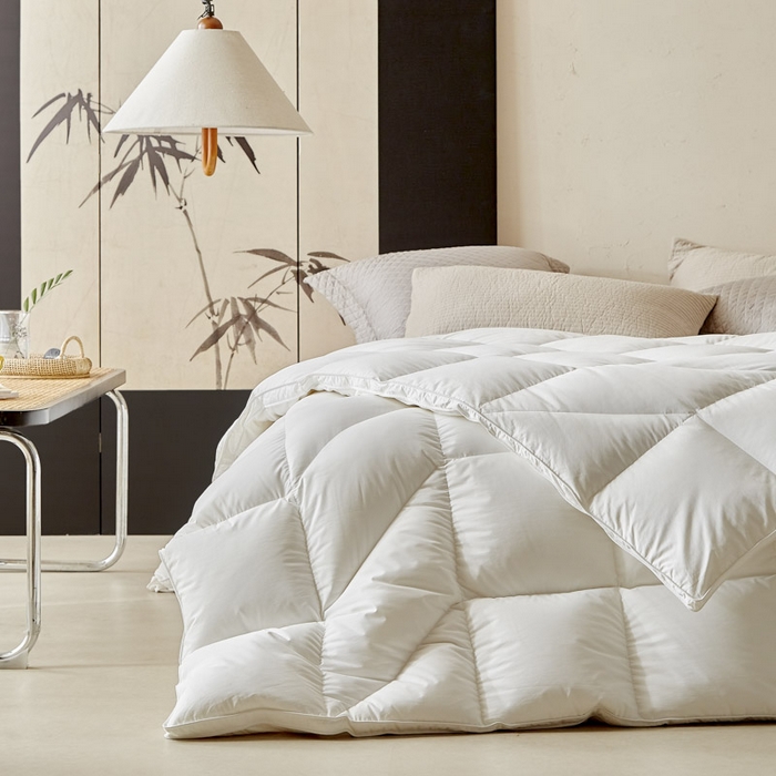 91家纺网 家纺一手货源 找家纺 暖羽屋羽绒馆 2025新款人体工学被鹅绒丝被芯 羽绒被子春秋被  羽毛被 双人冬被 白