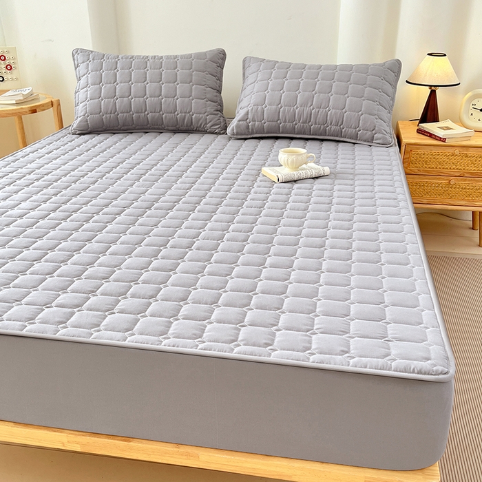 91家纺网 家纺一手货源 找家纺 亨通家纺 2025新款A类格子磨毛防水夹棉床笠 格子夹棉-浅灰