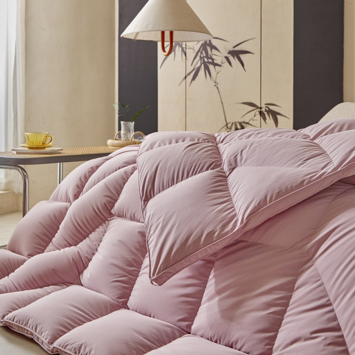 91家纺网 家纺一手货源 找家纺 暖羽屋羽绒馆 2025新款人体工学被鹅绒丝被芯 羽绒被子春秋被  羽毛被 双人冬被 粉