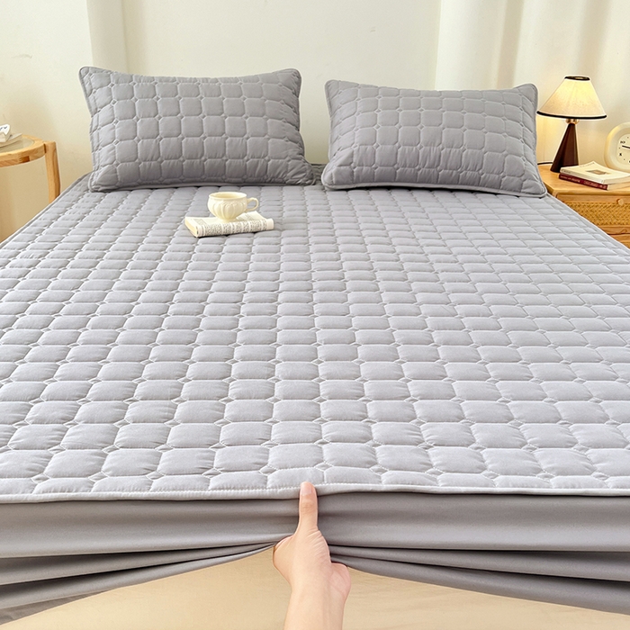 91家纺网 家纺一手货源 找家纺 亨通家纺 2025新款A类格子磨毛防水夹棉床笠 格子夹棉-浅灰