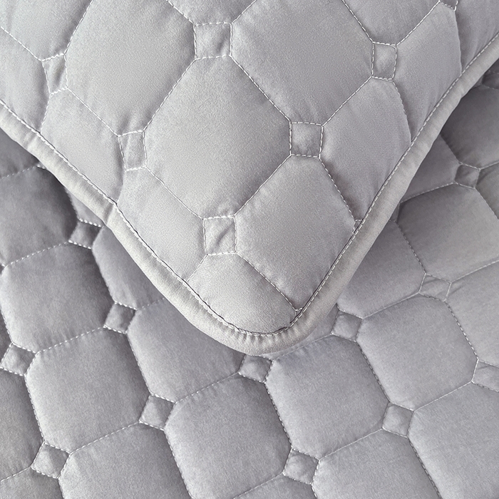 91家纺网 家纺一手货源 找家纺 亨通家纺 2025新款A类格子磨毛防水夹棉床笠 格子夹棉-浅灰