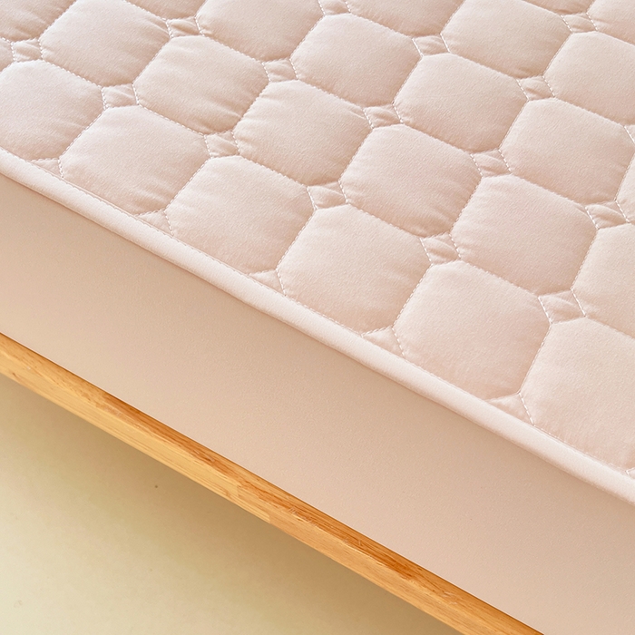 91家纺网 家纺一手货源 找家纺 亨通家纺 2025新款A类格子磨毛防水夹棉床笠 格子夹棉-玉色