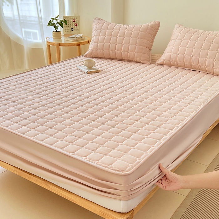 91家纺网 家纺一手货源 找家纺 亨通家纺 2025新款A类格子磨毛防水夹棉床笠 格子夹棉-玉色