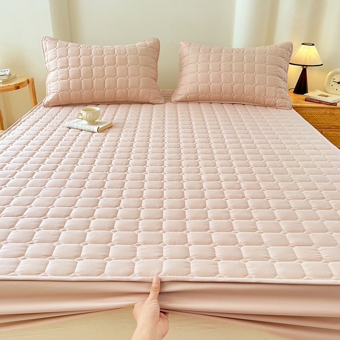 91家纺网 家纺一手货源 找家纺 亨通家纺 2025新款A类格子磨毛防水夹棉床笠 格子夹棉-玉色