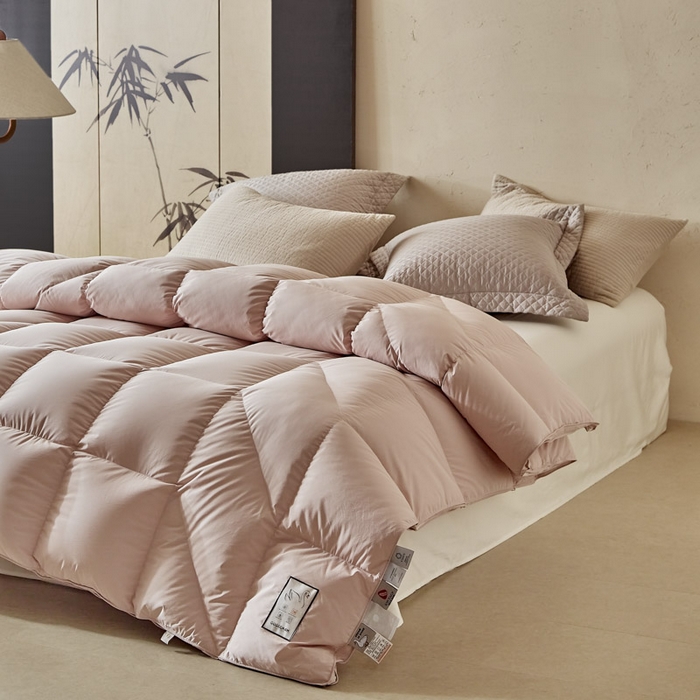 91家纺网 家纺一手货源 找家纺 暖羽屋羽绒馆 2025新款人体工学被鹅绒丝被芯 羽绒被子春秋被  羽毛被 双人冬被 玉