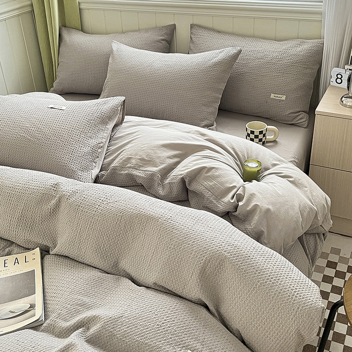 91家纺网 家纺一手货源 找家纺 琪格格纺织 2025新款纯棉华夫格极简宅寂风四件套 华夫格-月光灰