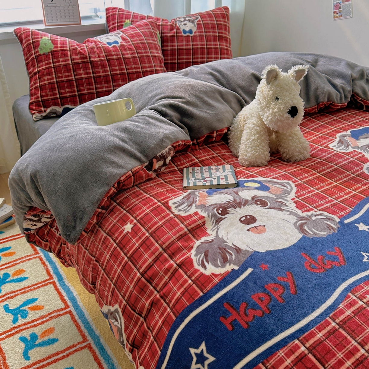 91家纺网 家纺一手货源 找家纺 小叮当家纺仓储工厂店 买家秀 爆款花型2025新款200克牛奶绒小清新卡通复古风四件套 红格西高地