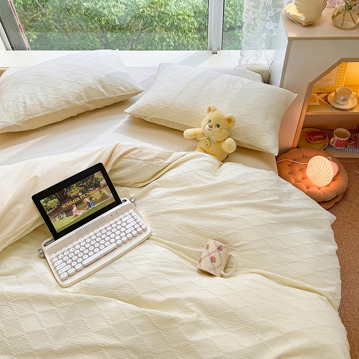 91家纺网 家纺一手货源 找家纺 琪格格纺织 2025新款纯棉华夫格极简宅寂风四件套 泡泡纱 纯米白