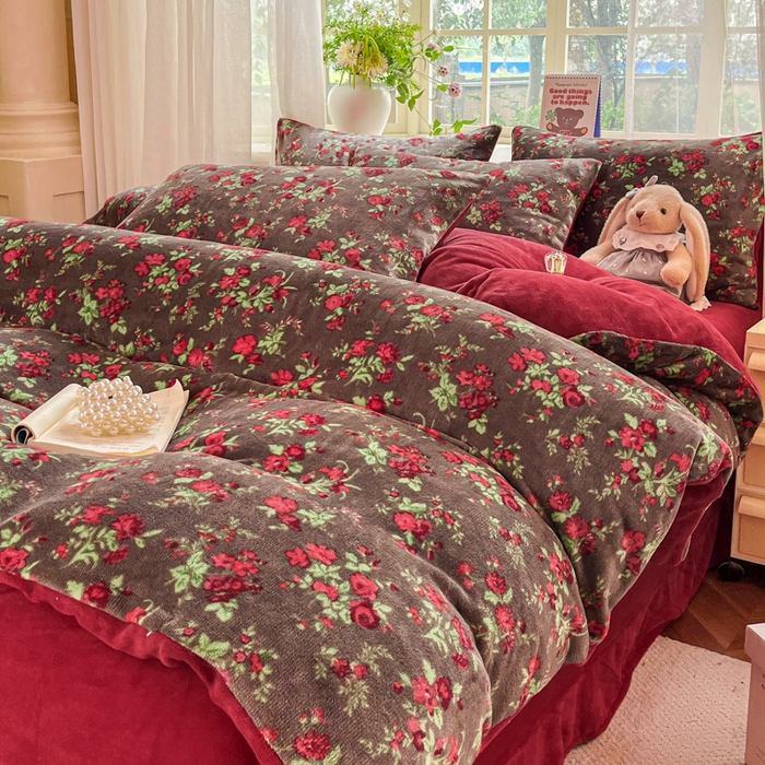 91家纺网 家纺一手货源 找家纺 （总）斯卡诺家纺 2025小清新加厚高克重牛奶绒四件套网红直播爆款