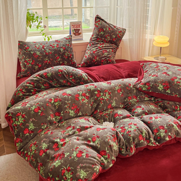 91家纺网 家纺一手货源 找家纺 （总）斯卡诺家纺 2025小清新加厚高克重牛奶绒四件套网红直播爆款