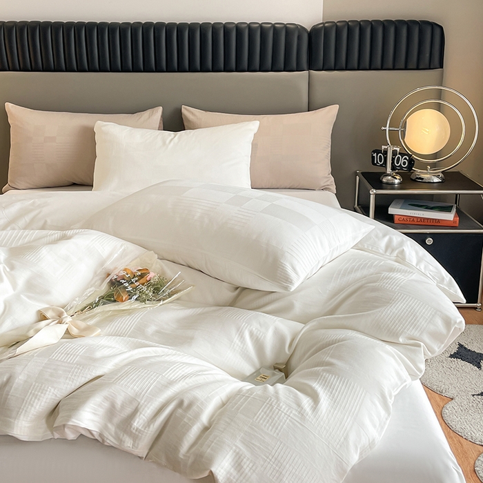 91家纺网 家纺一手货源 找家纺 琪格格纺织 2025新款纯棉轻奢大提花酒店名宿风家纺四件套 原棉大提花本白