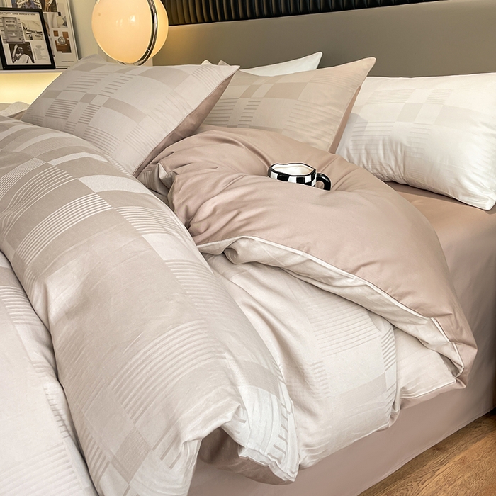 91家纺网 家纺一手货源 找家纺 琪格格纺织 2025新款纯棉轻奢大提花酒店名宿风家纺四件套 原棉大提花卡其棕