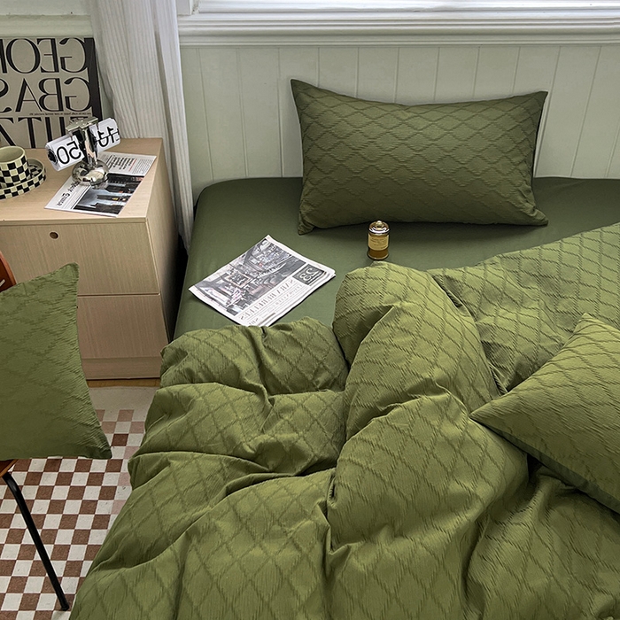 91家纺网 家纺一手货源 找家纺 琪格格纺织 2025新款纯棉华夫格极简宅寂风四件套 泡泡纱橄榄绿
