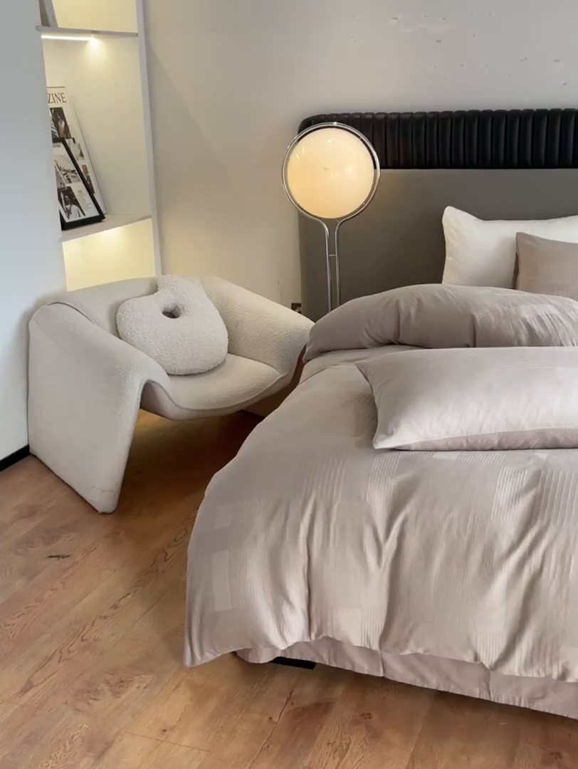 91家纺网 家纺一手货源 找家纺 琪格格纺织 2025新款纯棉轻奢大提花酒店名宿风家纺四件套 原棉大提花卡其棕