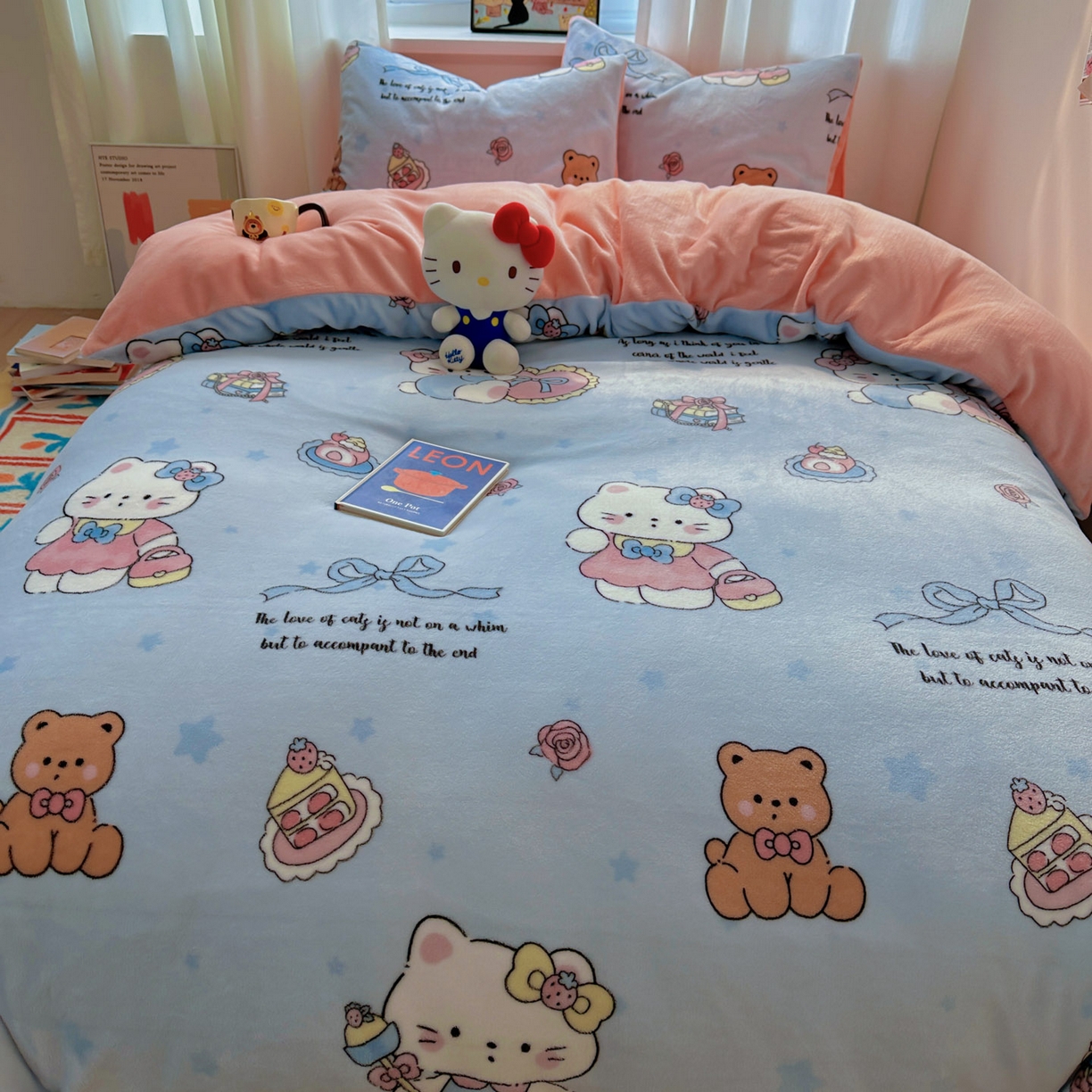 91家纺网 家纺一手货源 找家纺 小叮当家纺仓储工厂店 买家秀 爆款花型2025新款200克牛奶绒小清新卡通复古风四件套 蝴蝶结kt