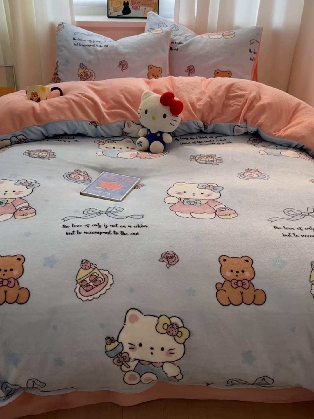 91家纺网 家纺一手货源 找家纺 小叮当家纺仓储工厂店 买家秀 爆款花型2025新款200克牛奶绒小清新卡通复古风四件套 蝴蝶结kt