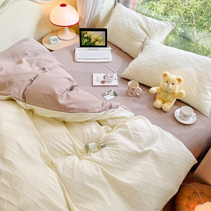 91家纺网 家纺一手货源 找家纺 琪格格纺织 2025新款纯棉华夫格极简宅寂风四件套 泡泡纱米白VS奶咖