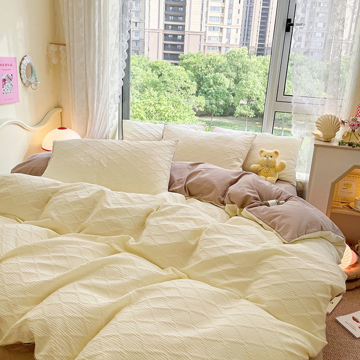 91家纺网 家纺一手货源 找家纺 琪格格纺织 2025新款纯棉华夫格极简宅寂风四件套 泡泡纱米白VS奶咖