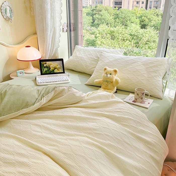 91家纺网 家纺一手货源 找家纺 琪格格纺织 2025新款纯棉华夫格极简宅寂风四件套 泡泡纱米白VS奶绿