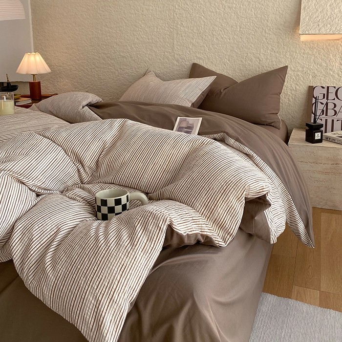 91家纺网 家纺一手货源 找家纺 琪格格纺织 2025新款纯棉华夫格极简宅寂风四件套 速写 提花棕条