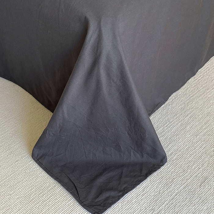 91家纺网 家纺一手货源 找家纺 琪格格纺织 2025新款纯棉华夫格极简宅寂风四件套 速写-提花黑条