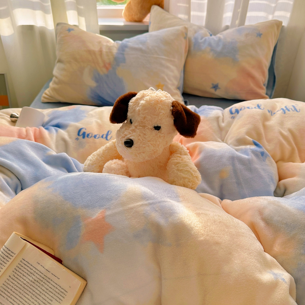 91家纺网 家纺一手货源 找家纺 小叮当家纺仓储工厂店 买家秀 爆款花型2025新款200克牛奶绒小清新卡通复古风四件套 南星