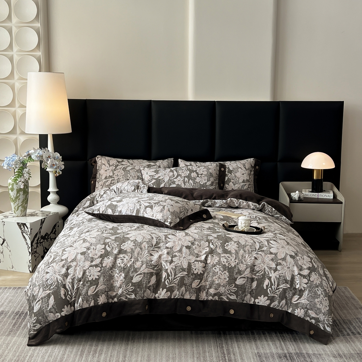 91家纺网 家纺一手货源 找家纺 吾秀家居 2025新款水洗原麻牛奶绒纽扣款四件套 叠影