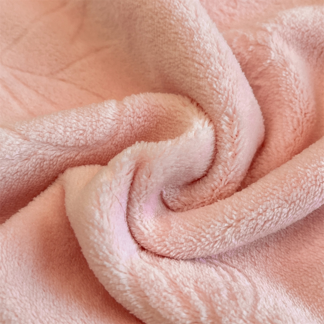 91家纺网 家纺一手货源 找家纺 星座家纺 2025新款牛奶绒雕花四件套 蝴蝶结-粉