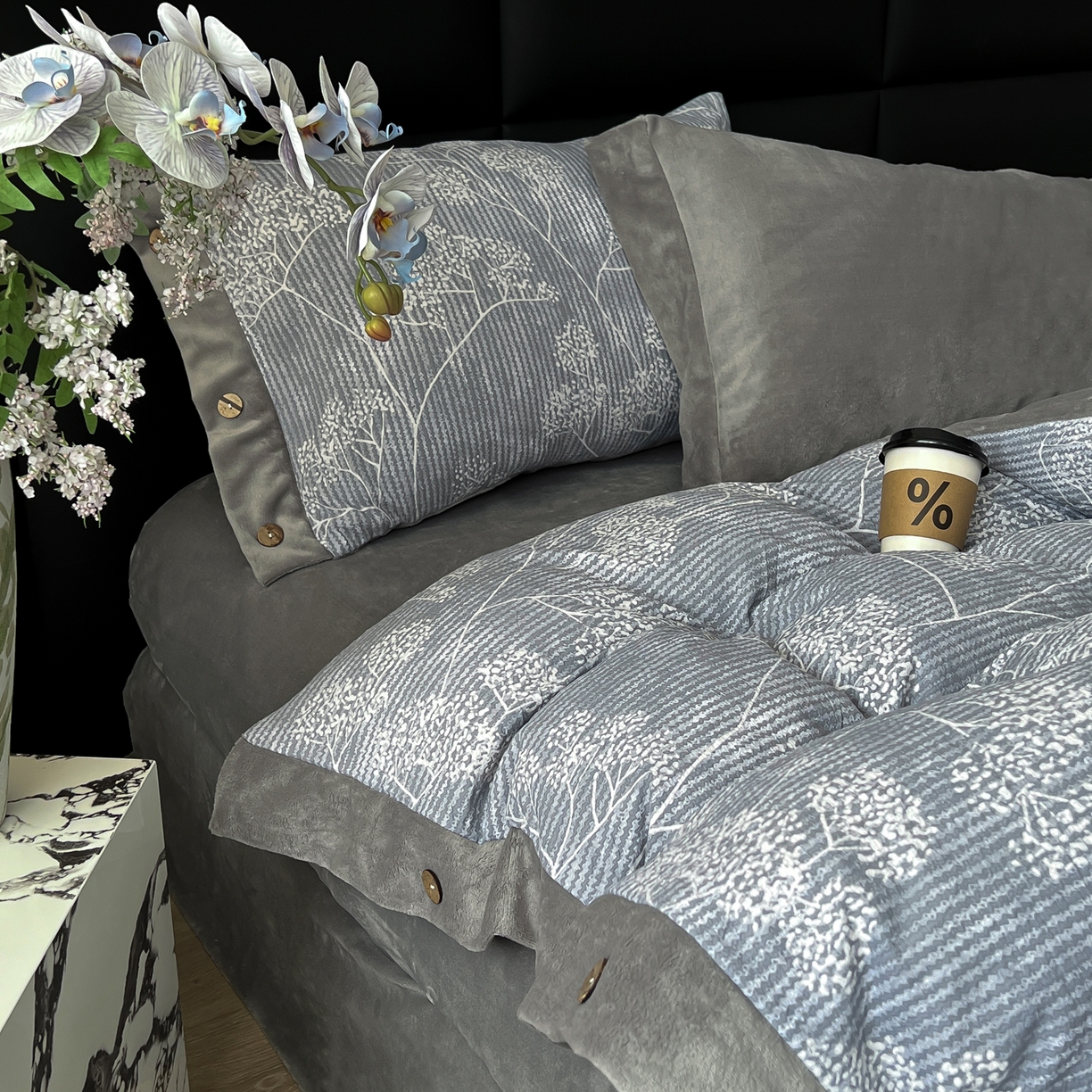 91家纺网 家纺一手货源 找家纺 （总）吾秀家居 2025新款水洗原麻牛奶绒纽扣款四件套