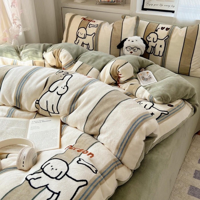 91家纺网 家纺一手货源 找家纺 小叮当家纺仓储工厂店 买家秀 爆款花型2025新款200克牛奶绒小清新卡通复古风四件套 线条小白狗