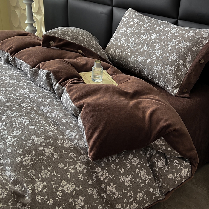 91家纺网 家纺一手货源 找家纺 绒城 2025新款水洗原麻拼牛奶绒四件套麻拼绒四件套纽扣四件套-原麻 原麻-花梦