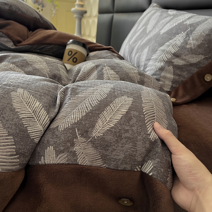 91家纺网 家纺一手货源 找家纺 绒城 2025新款水洗原麻拼牛奶绒四件套麻拼绒四件套纽扣四件套-原麻 原麻-羽叶