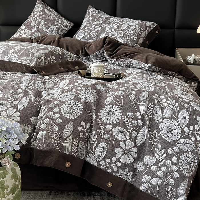 91家纺网 家纺一手货源 找家纺 绒城 2025新款水洗原麻拼牛奶绒四件套麻拼绒四件套纽扣四件套-原麻 原麻-芳菲