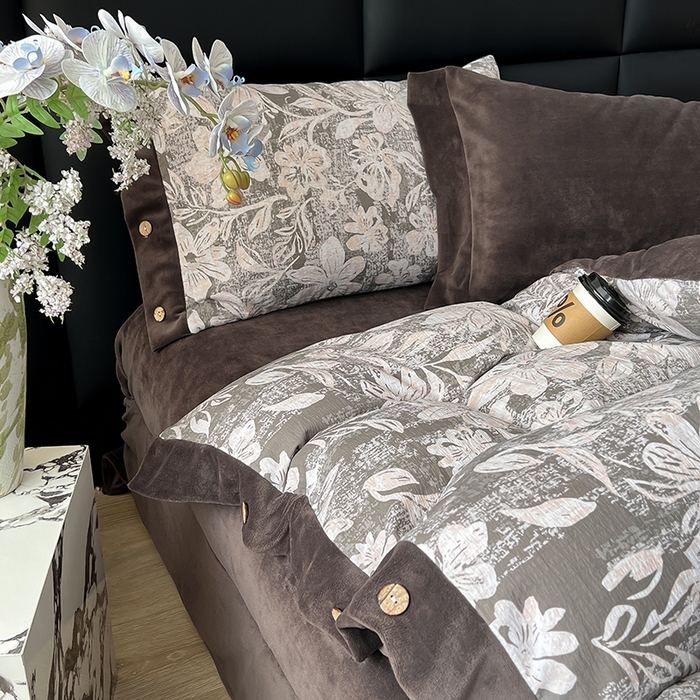 91家纺网 家纺一手货源 找家纺 绒城 2025新款水洗原麻拼牛奶绒四件套麻拼绒四件套纽扣四件套-原麻 原麻-叠影