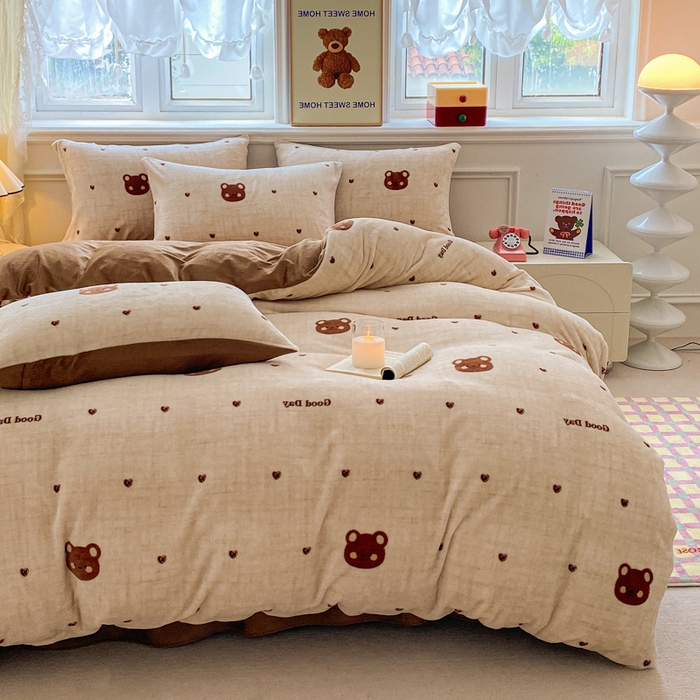 91家纺网 家纺一手货源 找家纺 （总）斯卡诺家纺 2025新款热卖小清新牛奶绒四件套双面绒被套小红书同款