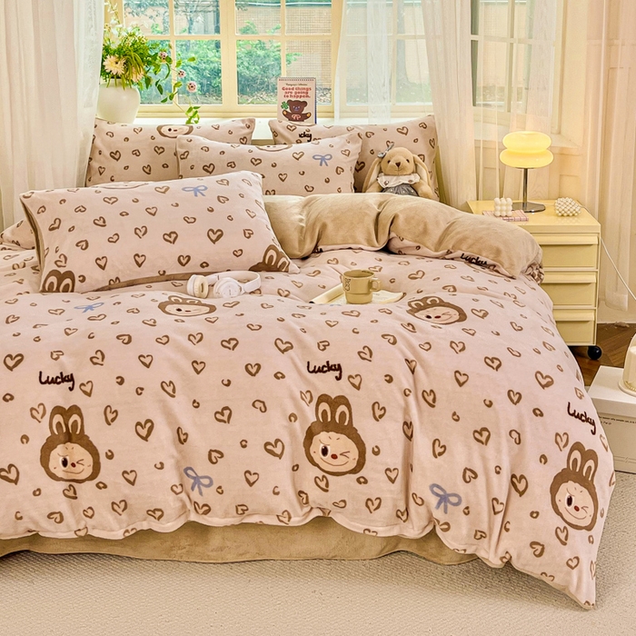 斯卡诺家纺 2025新款热卖小清新牛奶绒四件套双面绒被套小红书同款 熊布布-咖