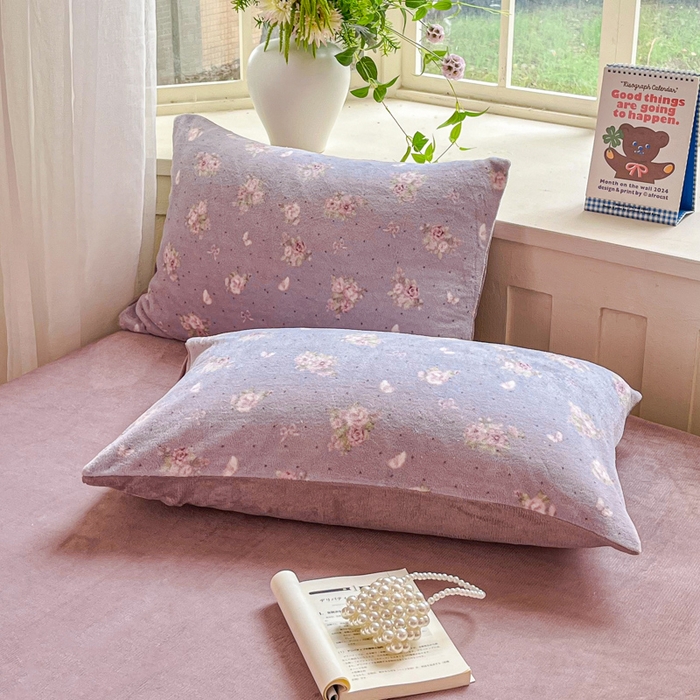 91家纺网 家纺一手货源 找家纺 斯卡诺家纺 2025新款热卖小清新牛奶绒四件套双面绒被套小红书同款 蝶恋花