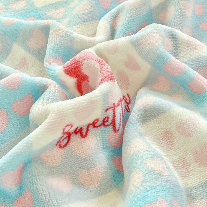 91家纺网 家纺一手货源 找家纺 斯卡诺家纺 2025新款热卖小清新牛奶绒四件套双面绒被套小红书同款 爱心樱桃