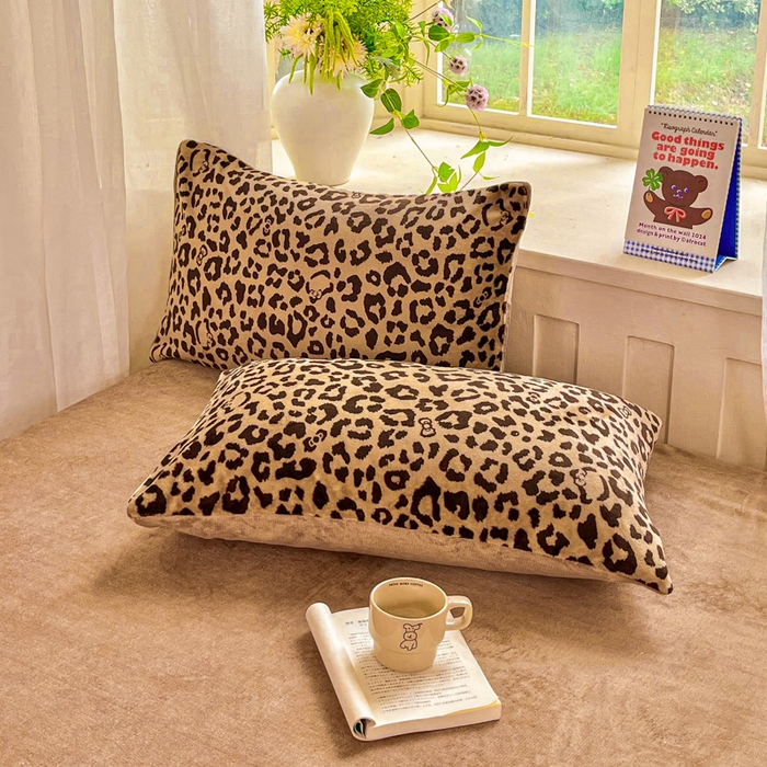 91家纺网 家纺一手货源 找家纺 斯卡诺家纺 2025新款热卖小清新牛奶绒四件套双面绒被套小红书同款 小时代-咖