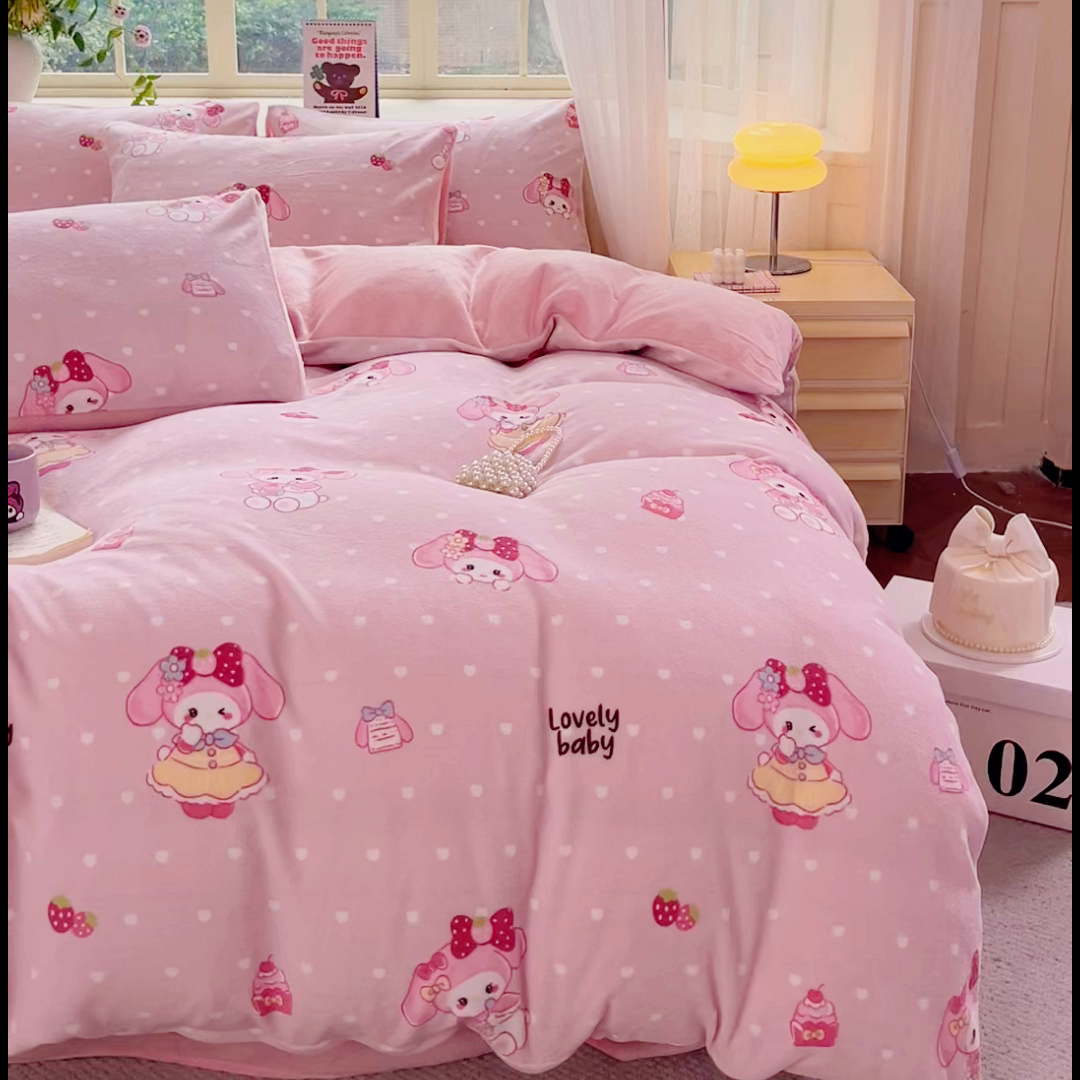 91家纺网 家纺一手货源 找家纺 斯卡诺家纺 2025新款热卖小清新牛奶绒四件套双面绒被套小红书同款 可爱迪