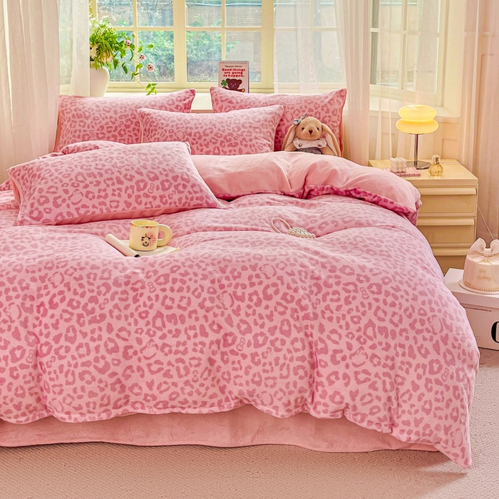 斯卡诺家纺 2025新款热卖小清新牛奶绒四件套双面绒被套小红书同款 小时代-粉